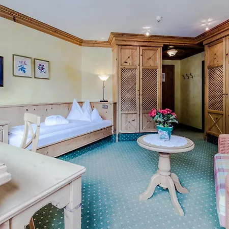 Hotel Kirchler Tux