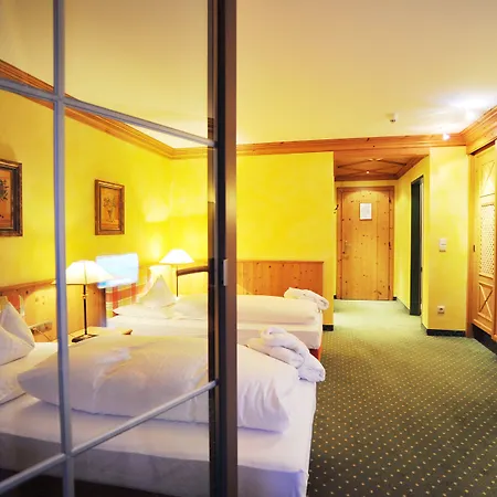 Отель Kirchler Тукс