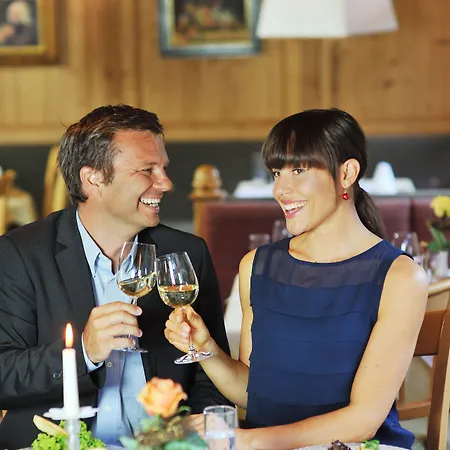 Kirchler Отель Тукс