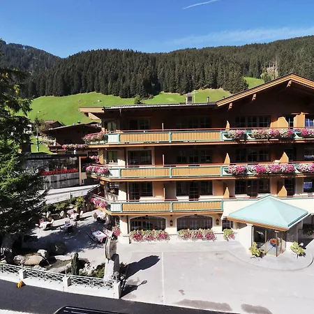 Kirchler Hotel 4*